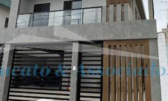 Imagem 7: Casa de Condomínio no Esmeralda, sobreposta alta de frente para a rua, 01 dormitório