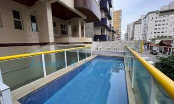 Imagem 2: Apartamento na Ocian, 02 dormitórios sendo 01 suíte, sala com sacada envidraçada, cozinha