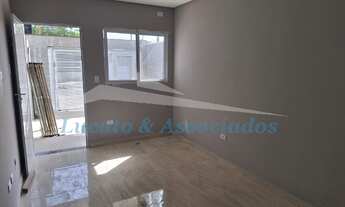 Imagem 4: Sobrado individual no Tude Bastos, 02 dormitórios, sacada, sala, cozinha, banheiro, lavabo