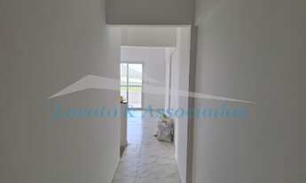 Imagem 2: Apartamento de 2 quartos com suíte e vaga de garagem em condomínio no Mirim, Praia Grande