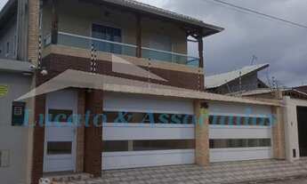 Imagem: Imperdível Sobrado à Venda em Praia Grande-SP