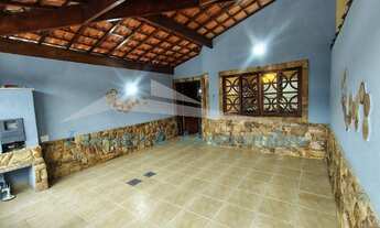 Imagem 3: Imperdível Casa à Venda em Praia Grande-SP, Bairro Real: 2 Quartos, 1 Suíte, 1 Sala, 2 Ban