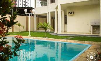 Imagem 2: CASA DUPLEX COM PISCINA E CHURRASQUEIRA NO CENTRO DE MACAPÁ