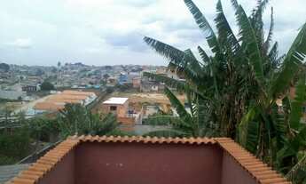 Imagem 6: Casa com piscina