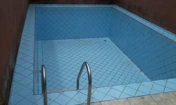 Imagem 7: Casa com piscina