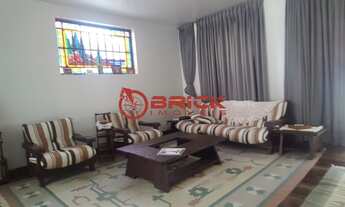 Imagem 2: Casa à venda com 4 quartos sendo 2 suítes, 225 m² no Comary - Teresópolis/RJ