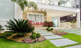 Imagem 3: Casa em condomínio com 4 quartos sendo 3 suítes no Panorama - Teresópolis/RJ