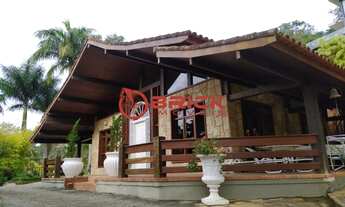 Imagem 2: Casa com 5 suítes em condomínio em Quebra Frascos - Teresópolis/RJ