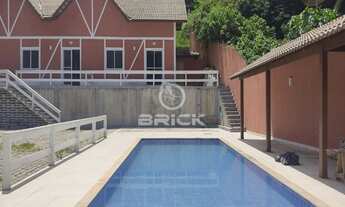 Imagem 2: Casa com 3 quartos sendo 1 suíte em condomínio na Granja Guarani - Teresópolis/RJ