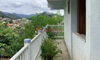 Imagem 2: Casa com 2 quartos em condomínio na Tijuca - Teresópolis/RJ