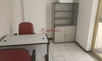 Imagem: Sala comercial com 40 m² na Várzea - Teresópolis/RJ