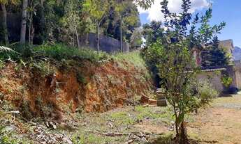 Imagem 4: Terreno com 400 m² com platô em condomínio na Cascata do Imbuí - Teresópolis/RJ