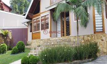 Imagem 2: Exclusiva casa com 3 quartos sendo 1 suíte no Comary, Teresópolis/RJ