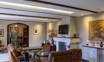 Imagem 2: Casa com 3 suítes em estilo europeu na Iúcas - Teresópolis/RJ