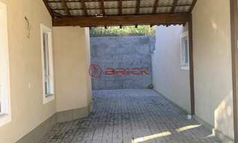 Imagem 2: Casa com 4 quartos sendo 1 suíte em condomínio em Vargem Grande - Teresópolis/RJ