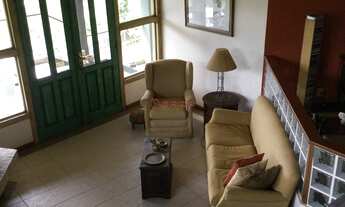 Imagem 2: Casa com 6 quartos sendo 2 suítes em condomínio em Albuquerque - Teresópolis/RJ