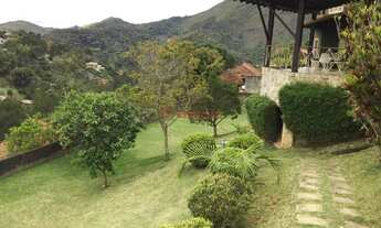 Imagem 3: Casa com 6 quartos sendo 2 suítes em condomínio em Albuquerque - Teresópolis/RJ