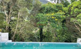 Imagem 6: Casa com 4 suítes em condomínio no Comary - Teresópolis/RJ