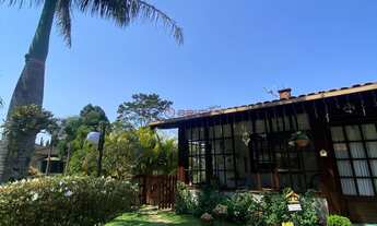 Imagem 4: Casa linear com 3 quartos em condomínio no Comary - Teresópolis/RJ