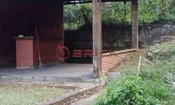 Imagem: Terreno com 415 m² em condomínio no Comary