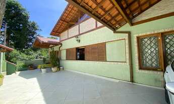 Imagem 2: Casa independente com 3 quartos sendo 1 suíte + casa de caseiro no Golfe - Teresópolis/RJ