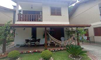 Imagem: Casa com 4 quartos sendo 2 suítes, 135