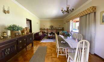 Imagem 4: Casa independente com 3 quartos sendo 1 suíte + casa de caseiro no Golfe - Teresópolis/RJ