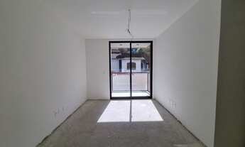 Imagem 2: Apartamento com 2 quartos sendo 1 suíte, 75 m² em Agriões - Teresópolis/RJ