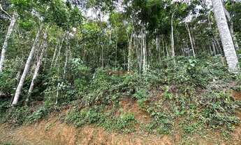 Imagem: Terreno com 1.700 m² em condomínio no