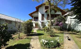 Imagem 2: Casa em condomínio com 3 quartos sendo 2 suítes no Golfe - Teresópolis/RJ