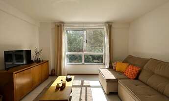 Imagem: Apartamento mobiliado com 2 quartos sendo