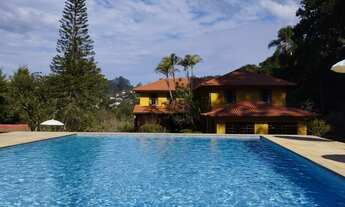 Imagem 4: Casa independente com 9 quartos sendo 5 suítes no Parque do Imbuí - Teresópolis/RJ