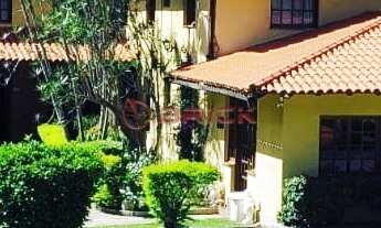 Imagem: Casa independente com 9 quartos sendo 5