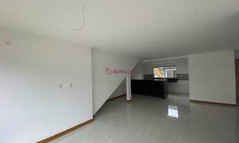 Imagem 3: Casa com 3 quartos sendo 2 suítes em condomínio no Caxangá - Teresópolis/RJ