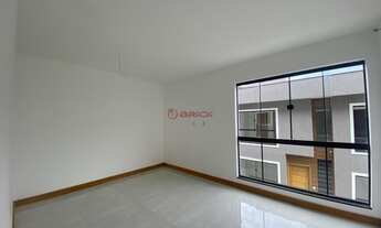 Imagem 5: Casa com 3 quartos sendo 2 suítes em condomínio no Caxangá - Teresópolis/RJ