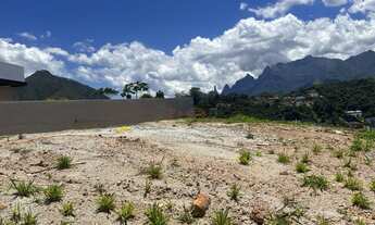 Imagem: Terreno plano com 275 m² em condomínio