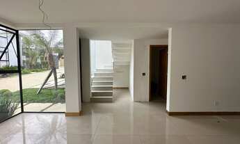 Imagem 4: Casa com 4 quartos sendo 2 suítes, 150 m² em condomínio na Tijuca - Teresópolis/RJ