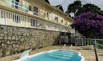 Imagem: Casa com 3 suítes em condomínio na Várzea