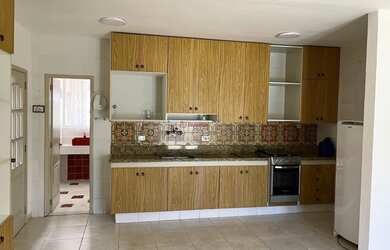 Imagem 2: Casa linear com 3 quartos sendo 2 suítes no Comary - Teresópolis/RJ