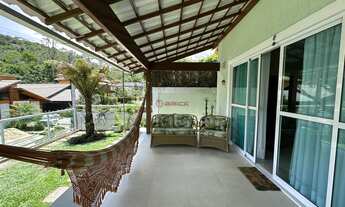 Imagem 3: Casa linear com 3 suítes em condomínio na Cascata do Imbuí - Teresópolis/RJ