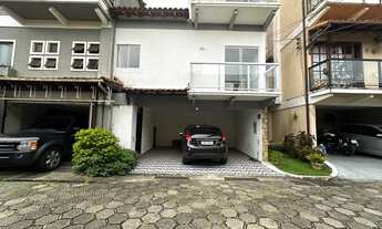 Imagem: Casa com 3 quartos sendo 1 suíte em condomínio