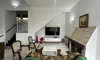 Imagem 3: Casa com 3 quartos sendo 1 suíte em condomínio na Iúcas - Teresópolis/RJ