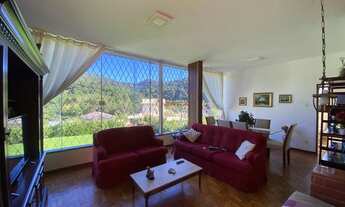 Imagem 3: Casa independente com 4 quartos sendo 2 suítes, 1.210 m² de terreno no Comary - Teresópoli