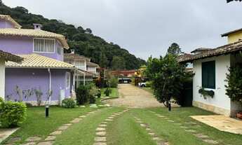 Imagem: Casa moderna com 3 quartos no Green Valley