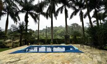 Imagem: Casa linear com 3 suítes, 3.900 m² de