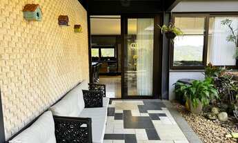 Imagem 4: Mansão com 6 suítes em condomínio de alto padrão em Quebra Frascos - Teresópolis/RJ