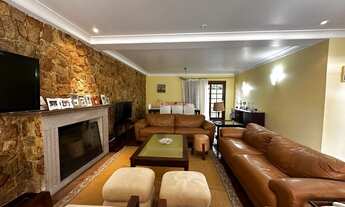 Imagem 3: Casa com 4 suítes em condomínio no Alto - Teresópolis/RJ