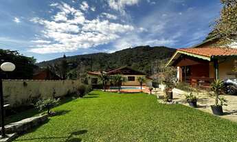 Imagem 2: Casa à venda com 4 quartos sendo 2 suítes, 1.245 m² de terreno em condomínio no Comary - T