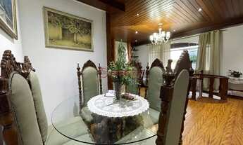 Imagem 3: Casa com 5 quartos sendo 4 suítes no Alto, Teresópolis/RJ