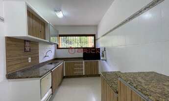 Imagem 6: Casa à venda com terreno de mais de 700 m² e 3 quartos no Panorama, Teresópolis/RJ